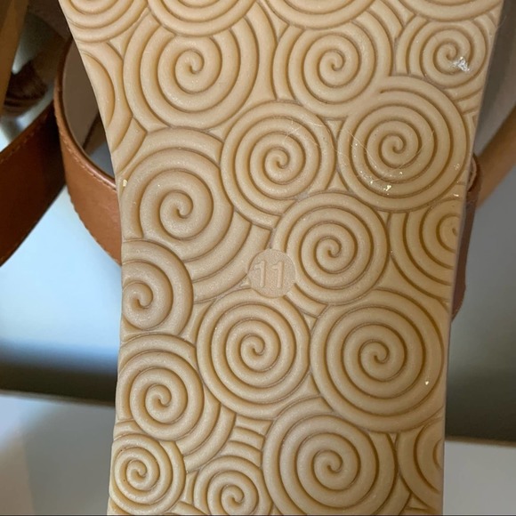 XAppeal Jordyn thong sandals - Picture 3 of 10